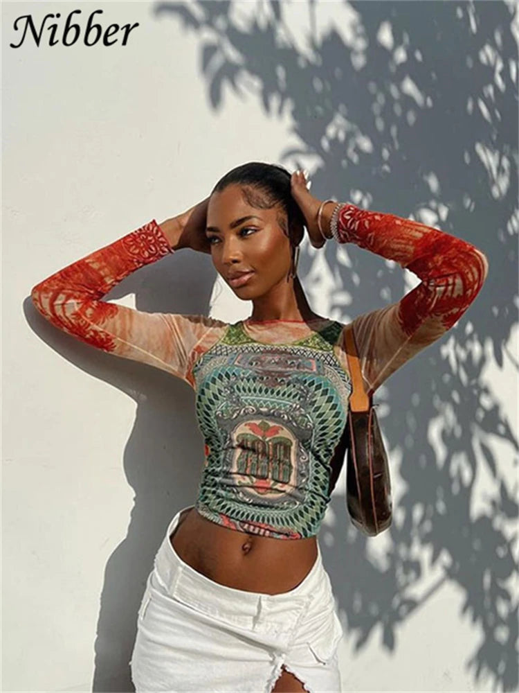 Gallery Muse Long Sleeve Crop Top